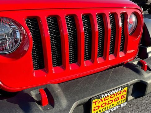 Used 2018 Jeep Wrangler Sport S image 30