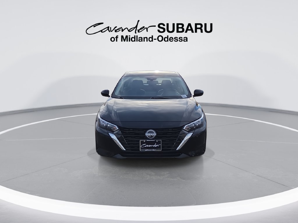 Used 2025 Nissan Sentra SV FWD image 3