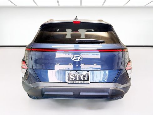 Used 2024 Hyundai Kona SEL FWD image 5