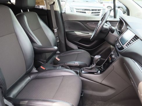 Used 2019 Buick Encore Preferred AWD/4WD image 26