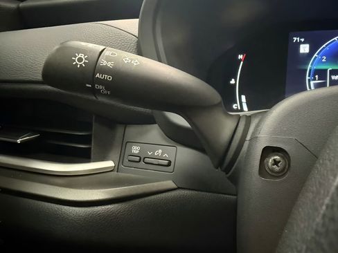 Used 2024 Toyota Grand Highlander XLE AWD/4WD image 20