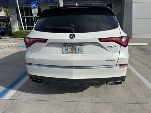 Used 2023 Acura MDX SH-AWD image 11