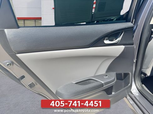 Used 2020 Honda Civic EX image 18