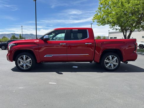 Used 2024 Toyota Tundra Capstone AWD/4WD image 4