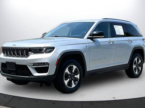 Certified 2022 Jeep Grand Cherokee Limited 4xe AWD/4WD image 4