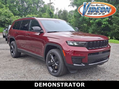 New 2025 Jeep Grand Cherokee L Altitude image 1