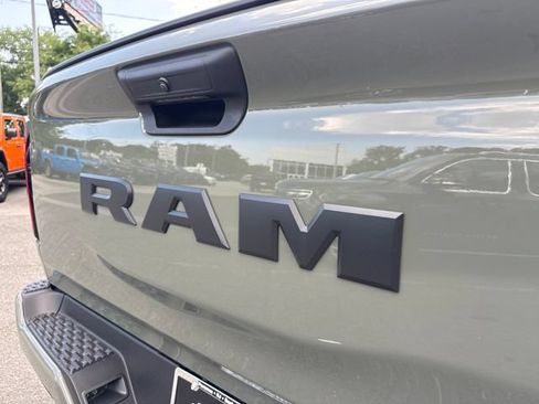 New 2026 RAM 1500 Express AWD/4WD image 7