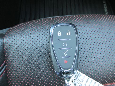 Used 2020 Chevrolet Blazer RS image 28