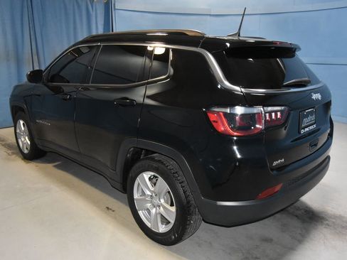 Used 2022 Jeep Compass Latitude w/ Convenience Group FWD image 27