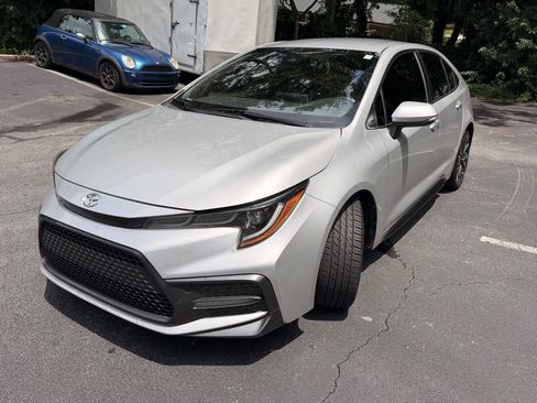 Used 2021 Toyota Corolla SE FWD image 1