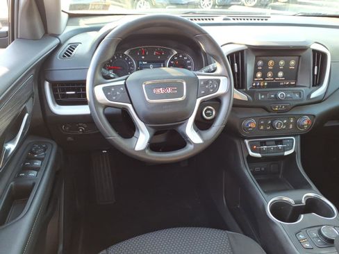 Certified 2024 GMC Terrain SLE w/ Driver Convenience Package image 6