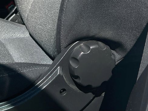 Used 2023 RAM ProMaster 2500 image 15