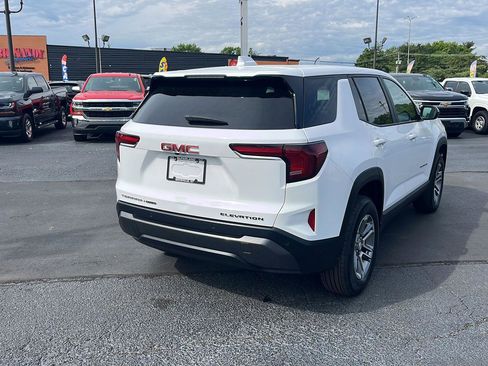 Used 2025 GMC Terrain Elevation AWD/4WD image 5