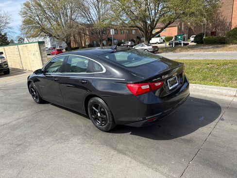 Used 2016 Chevrolet Malibu LS FWD image 9