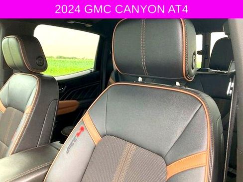 Used 2024 GMC Canyon AT4 AWD/4WD image 27