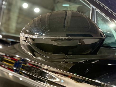 New 2026 Lincoln Nautilus Premier w/ Jet Appearance Package image 11