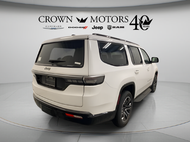 Used 2026 Jeep Grand Wagoneer 4WD w/ Premium Group I image 6