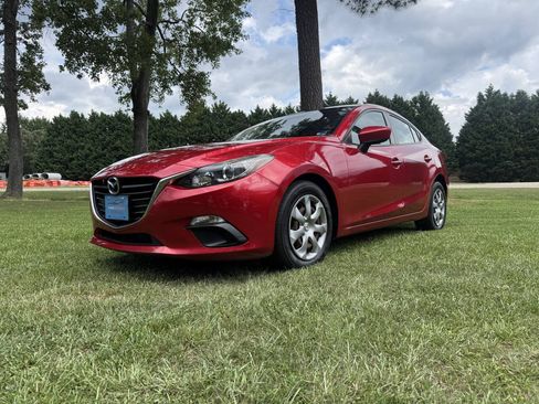 Used 2014 MAZDA MAZDA3 i Sport FWD image 6