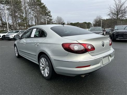 Used 2010 Volkswagen CC Sport image 3