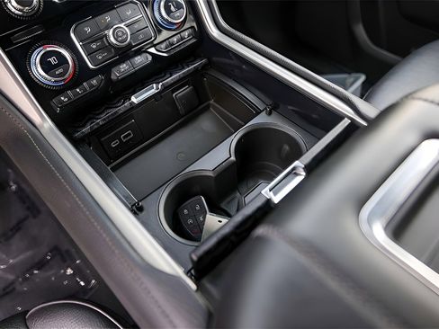 Used 2023 GMC Yukon Denali w/ Max Trailering Package image 24