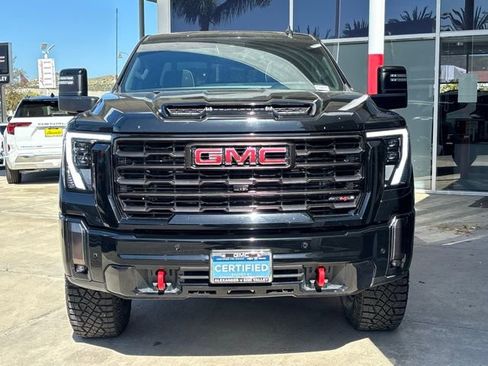 Used 2024 GMC Sierra 2500 AT4X image 7