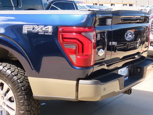 Used 2025 Ford F150 King Ranch w/ FX4 Off-Road Package image 15