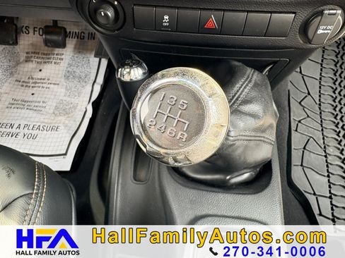 Used 2013 Jeep Wrangler Sport AWD/4WD image 13