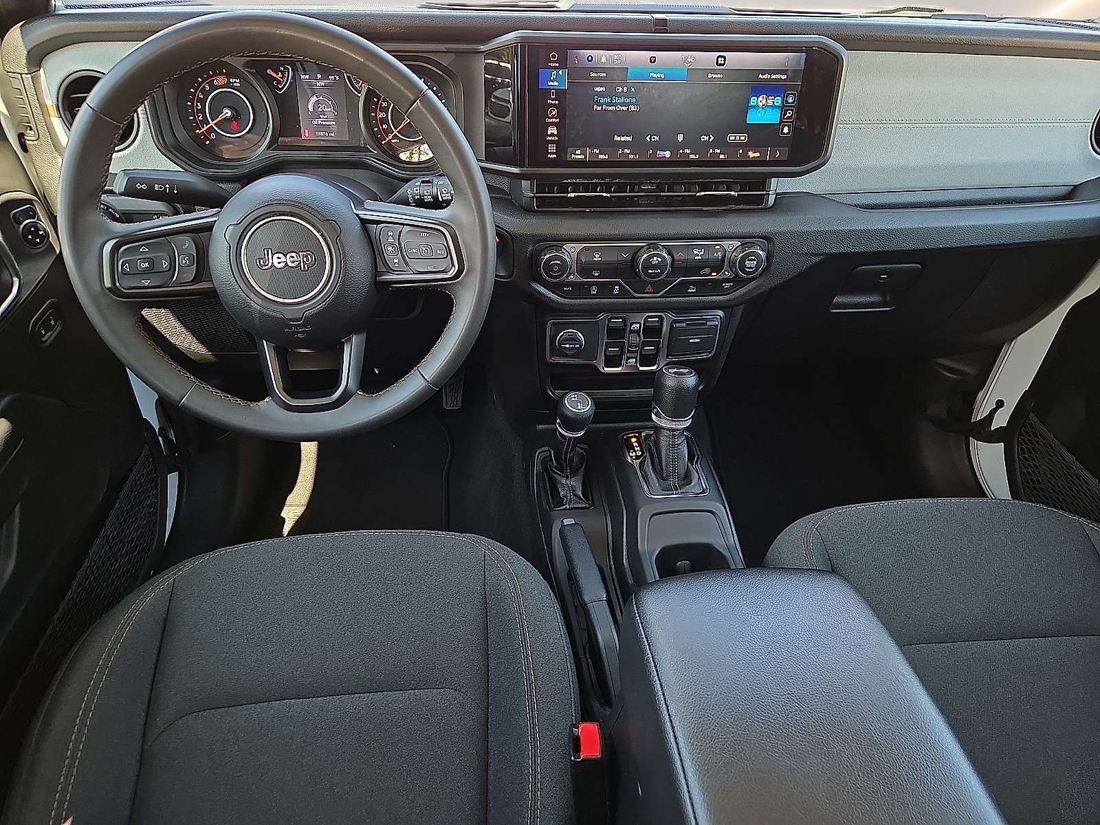 Used 2024 Jeep Wrangler Unlimited Sport AWD/4WD image 11