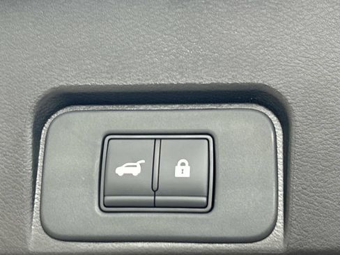 New 2026 Nissan Rogue SV AWD/4WD image 13