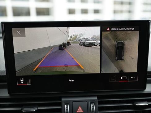 Used 2023 Audi Q5 e Premium Plus image 36