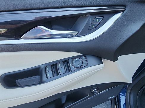 Used 2023 Buick Enclave Essence w/ Sound and Sites Package image 24