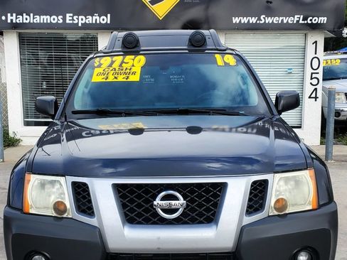 Used 2014 Nissan Xterra PRO-4X w/ Pro-4x Leather Package AWD/4WD image 3