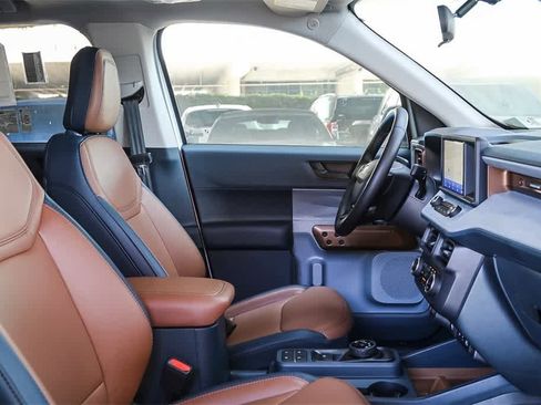 New 2024 Ford Maverick Lariat w/ 4K Tow Package image 16