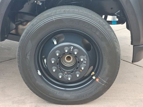 New 2026 RAM 4500 Tradesman image 38