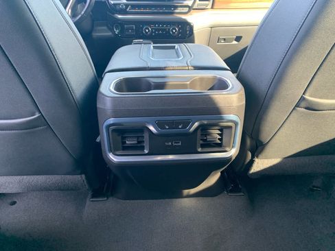 Certified 2022 Chevrolet Silverado 1500 High Country w/ High Country Premium Package image 32