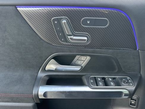 New 2025 Mercedes-Benz GLB 35 AMG 4MATIC image 14