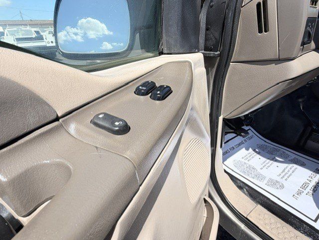 Used 2002 Ford F250 XL AWD/4WD image 15