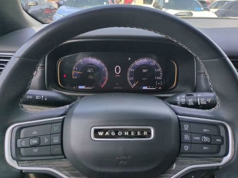 Used 2022 Jeep Wagoneer Series III w/ Premium Group I RWD image 33