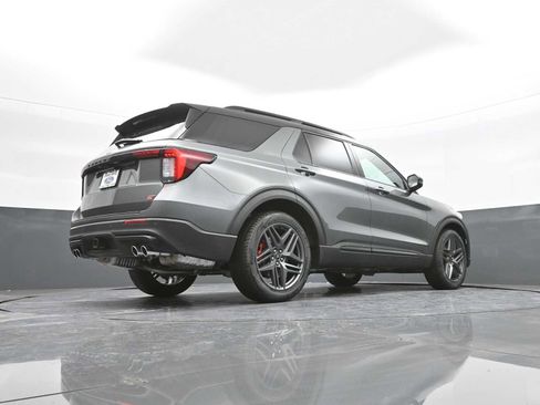 New 2026 Ford Explorer ST image 61
