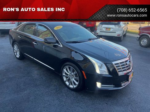 Used 2013 Cadillac XTS Luxury image 3