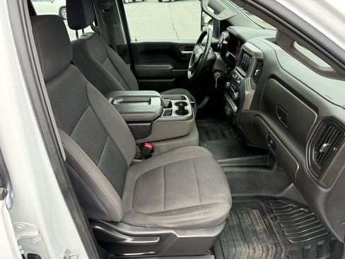 Used 2023 Chevrolet Silverado 2500 W/T image 16