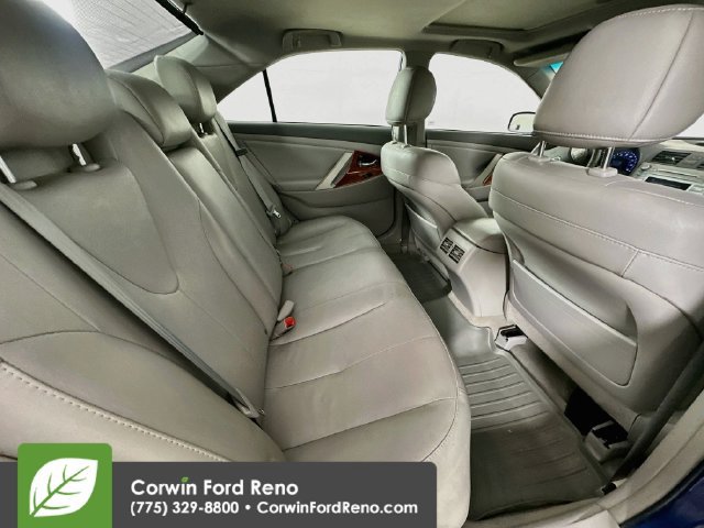 Used 2011 Toyota Camry XLE FWD image 26