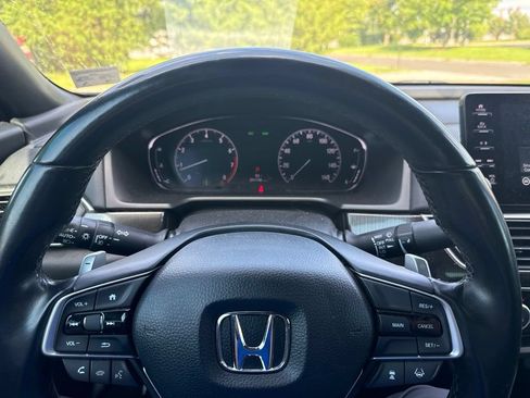 Used 2020 Honda Accord Sport image 13
