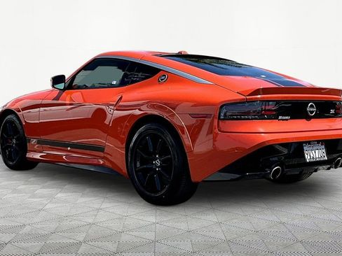 Used 2024 Nissan Z Performance w/ Heritage Edition RWD image 4