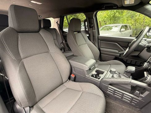 Used 2025 Toyota 4Runner SR5 AWD/4WD image 42
