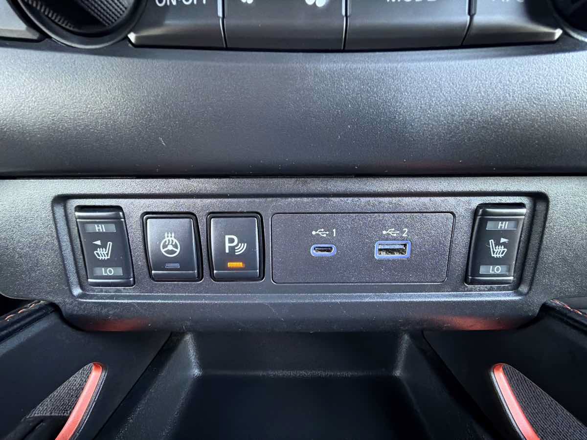 Used 2025 Nissan Frontier Pro-X w/ Pro Convenience Package RWD image 49