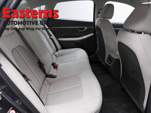 Used 2023 Hyundai Sonata SEL FWD image 25