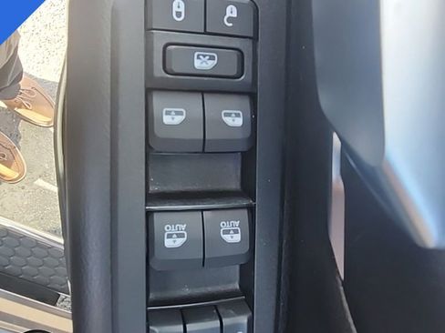 New 2026 RAM 1500 4x4 Crew Cab image 26