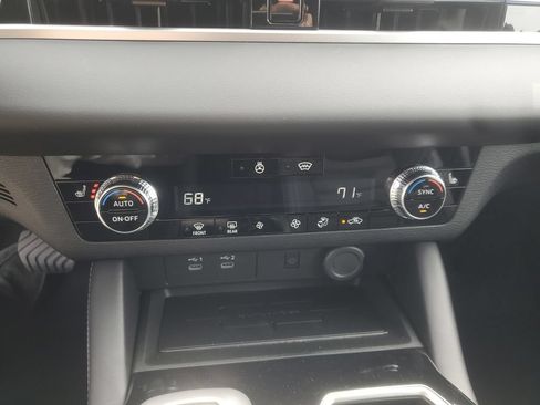 New 2026 Mitsubishi Outlander LE AWD/4WD image 26