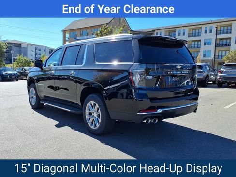 New 2025 Chevrolet Suburban Premier image 34